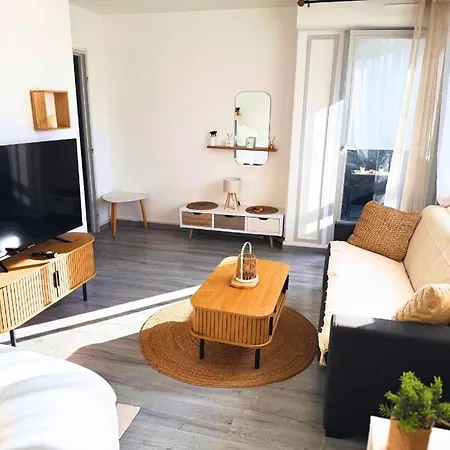 Cosy Au Centre D'evry דירה *
